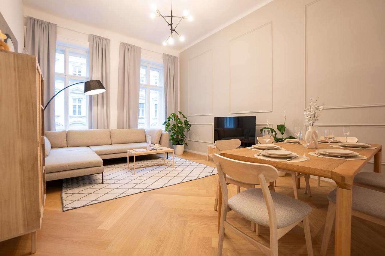 Spacious 110М2 Flat In The City Center Wiedeń Zewnętrze zdjęcie