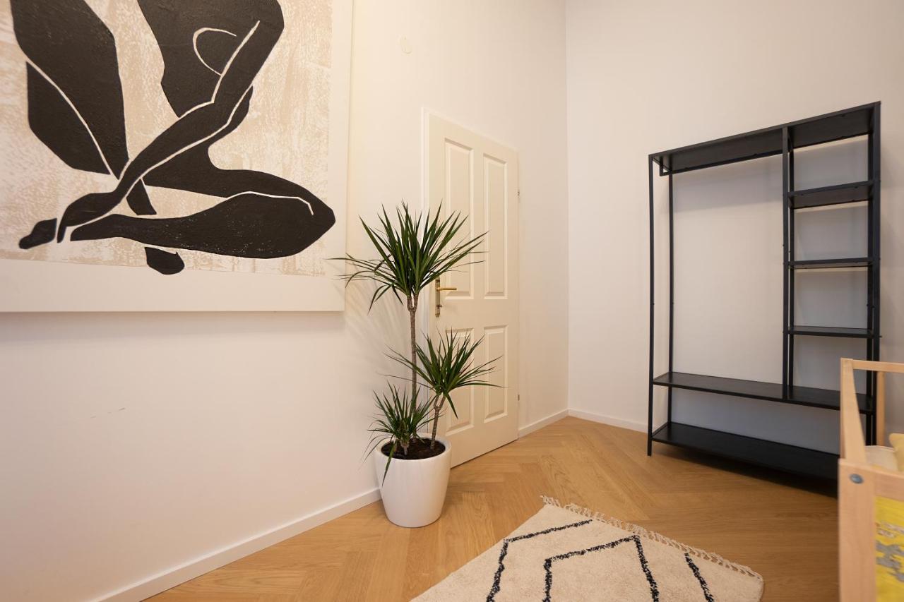 Spacious 110М2 Flat In The City Center Wiedeń Zewnętrze zdjęcie