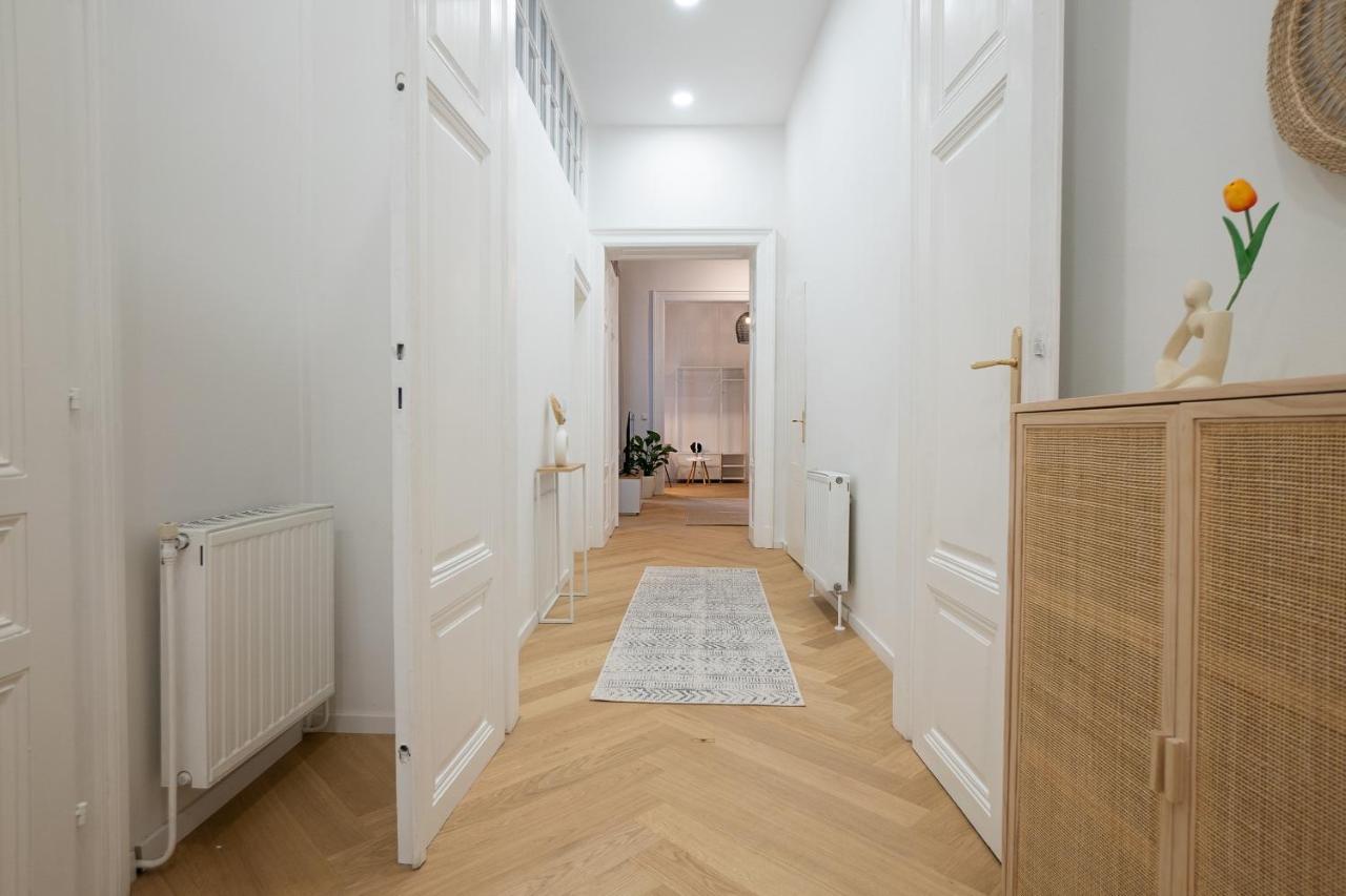 Spacious 110М2 Flat In The City Center Wiedeń Zewnętrze zdjęcie