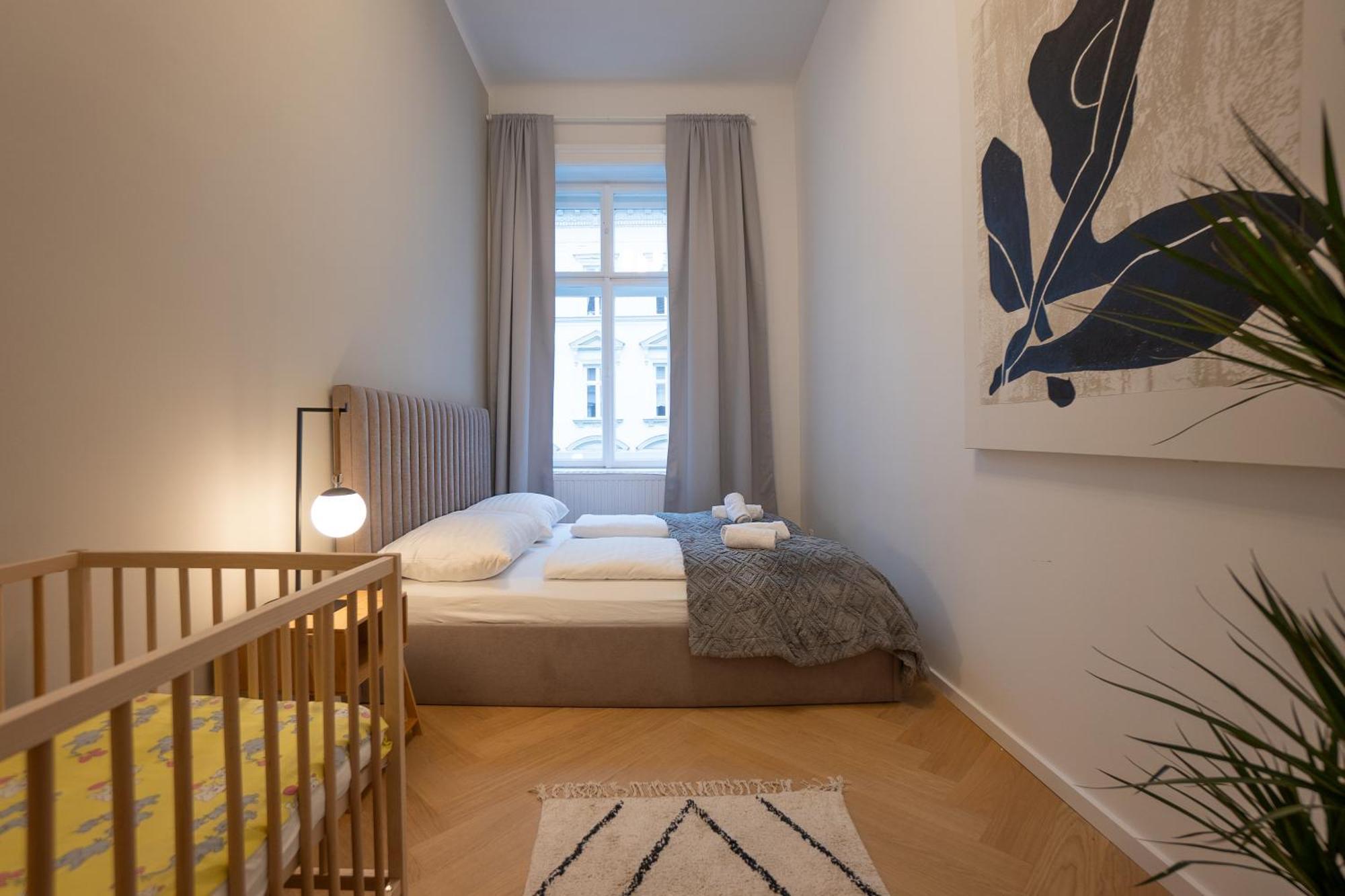 Spacious 110М2 Flat In The City Center Wiedeń Zewnętrze zdjęcie