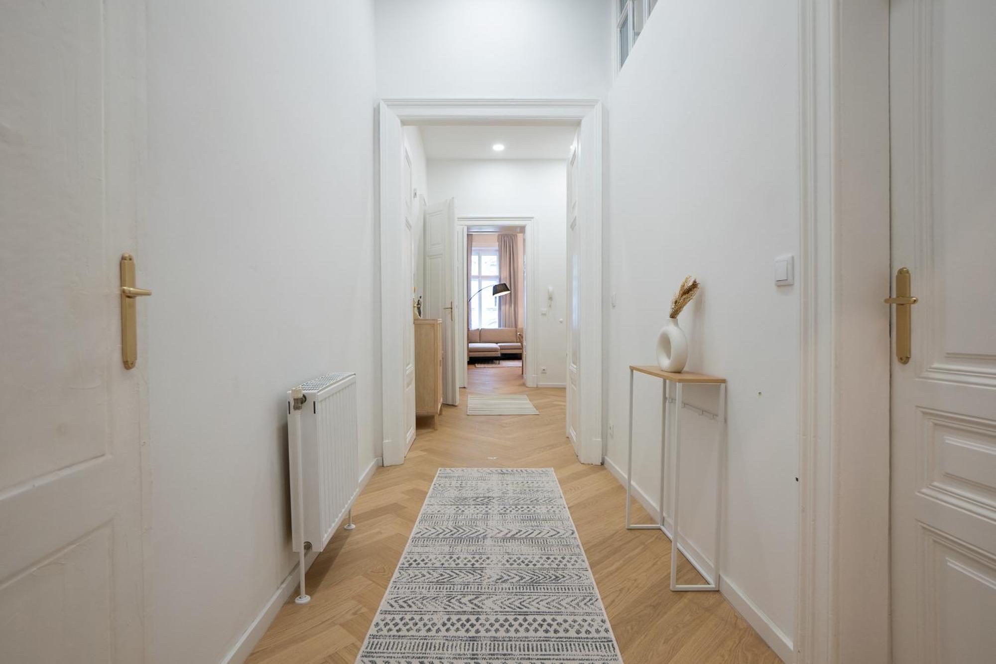 Spacious 110М2 Flat In The City Center Wiedeń Zewnętrze zdjęcie